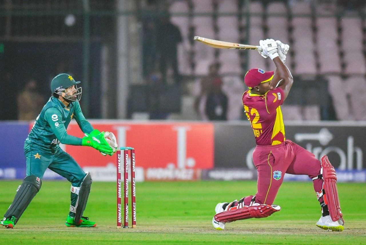 Rovman Powell hits a big one, Pakistan v West Indies, 1st T20I, Karachi, December 13, 2021