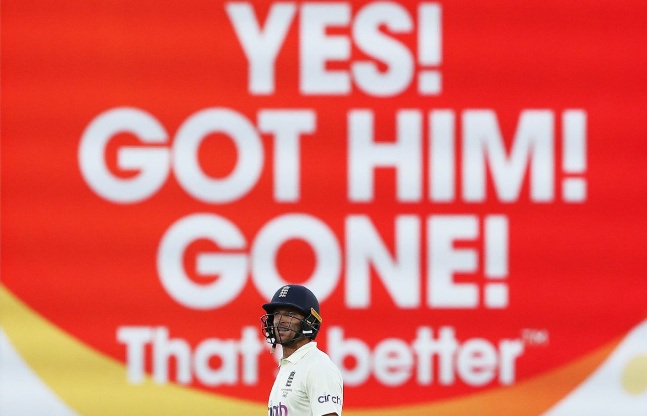 Jos Buttler trudges off, Australia vs England, 2nd Test, The Ashes, Adelaide, 5th day, December 20, 2021