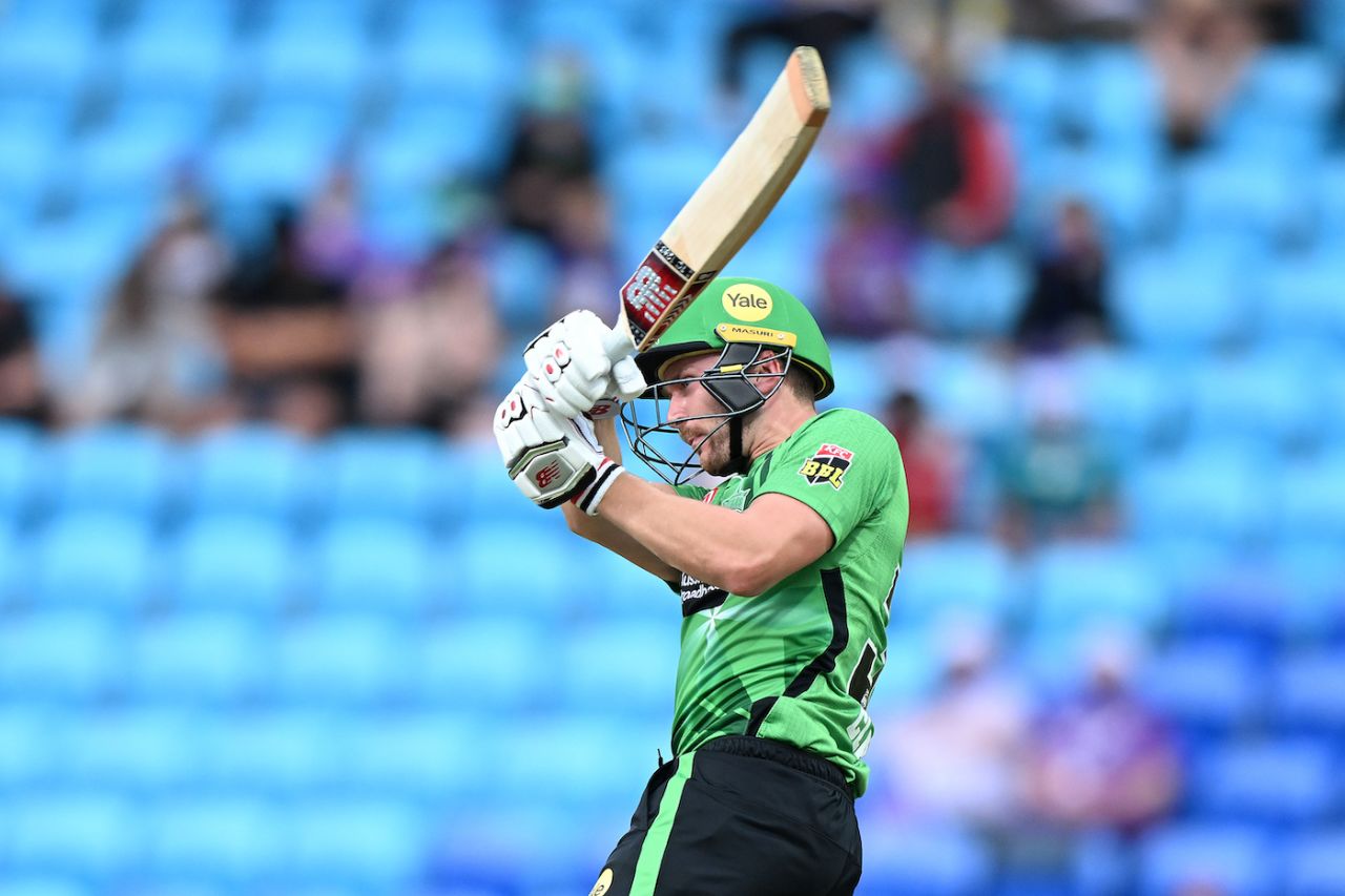 Joe Clarke top-scored in the Stars' chase, Hobart Hurricanes vs Melbourne Stars, BBL 2021-22, Hobart, December 24, 2021
