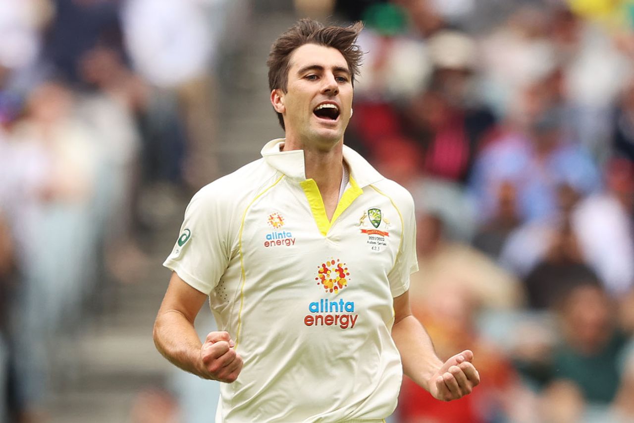 Pat Cummins celebrates after dismissing Zak Crawley, Australia vs England, 3rd Test, 1st day, MCG, December 26, 2021