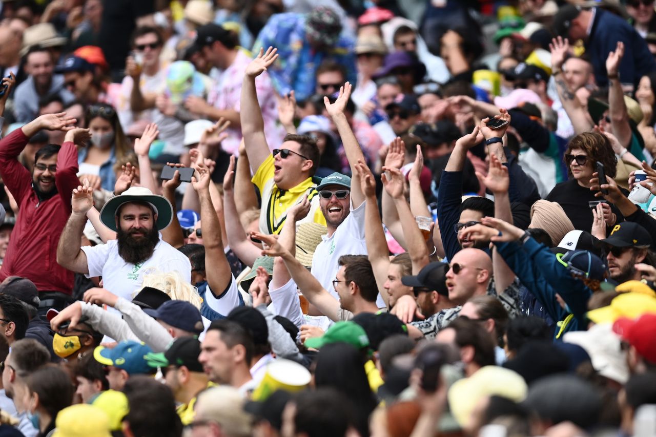 There was a good crowd at the MCG, Australia vs England, 3rd Test, 1st day, MCG, December 26, 2021
