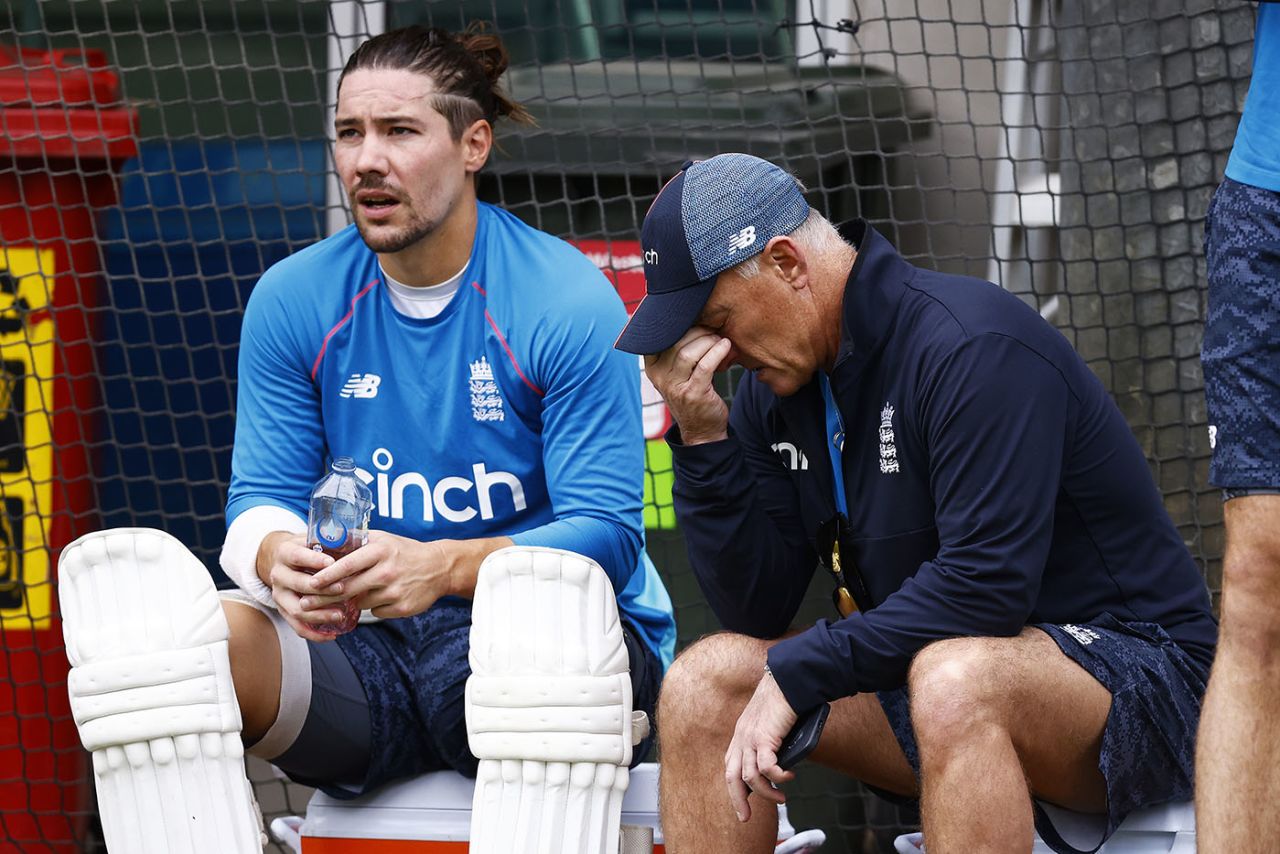 Graham Thorpe has been working with Rory Burns in the nets, England training, The Ashes, Adelaide, December 23, 2021