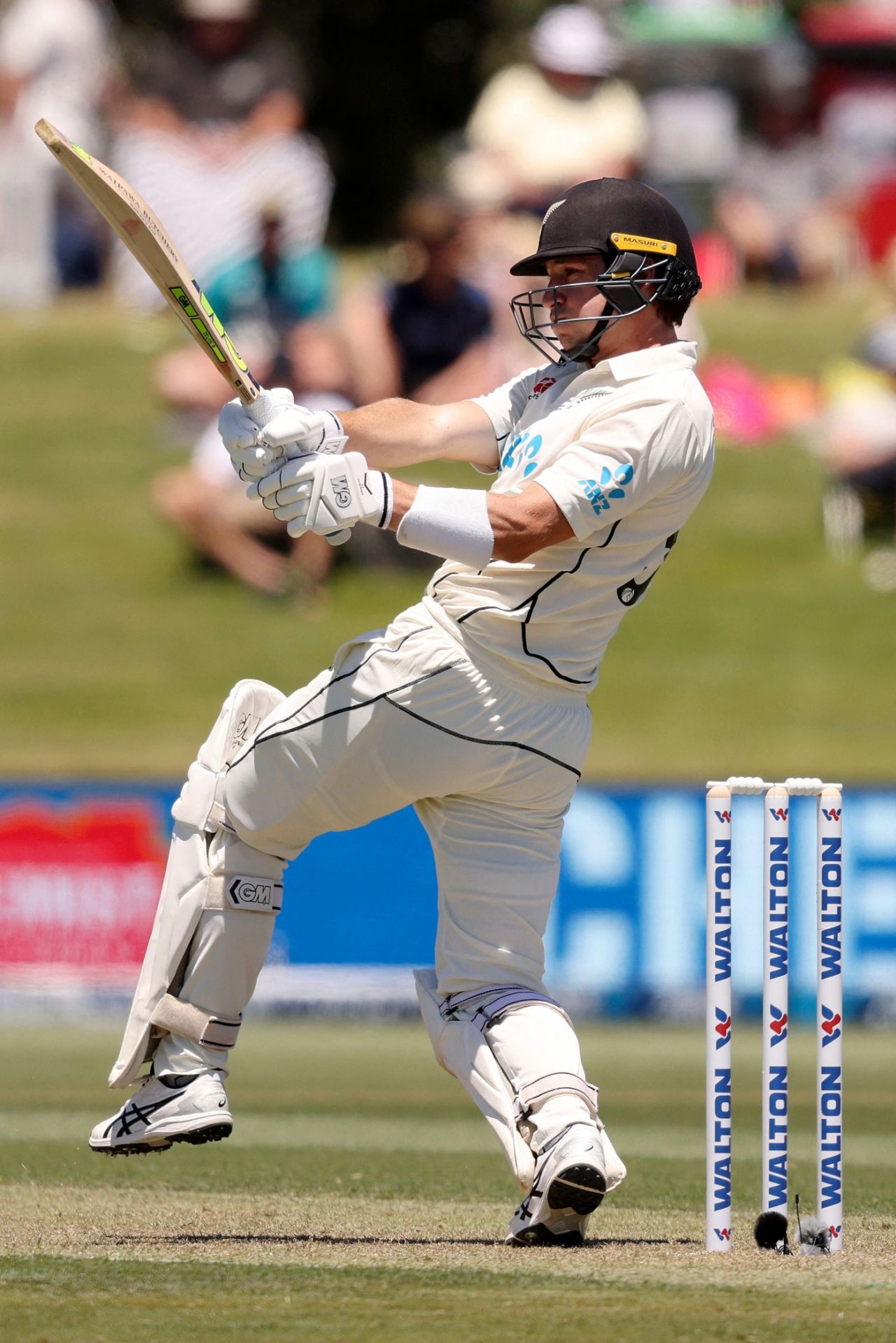 Will Young pulls one away, New Zealand vs Bangladesh, 1st Test, Mount Maunganui, 1st day, January 1, 2022