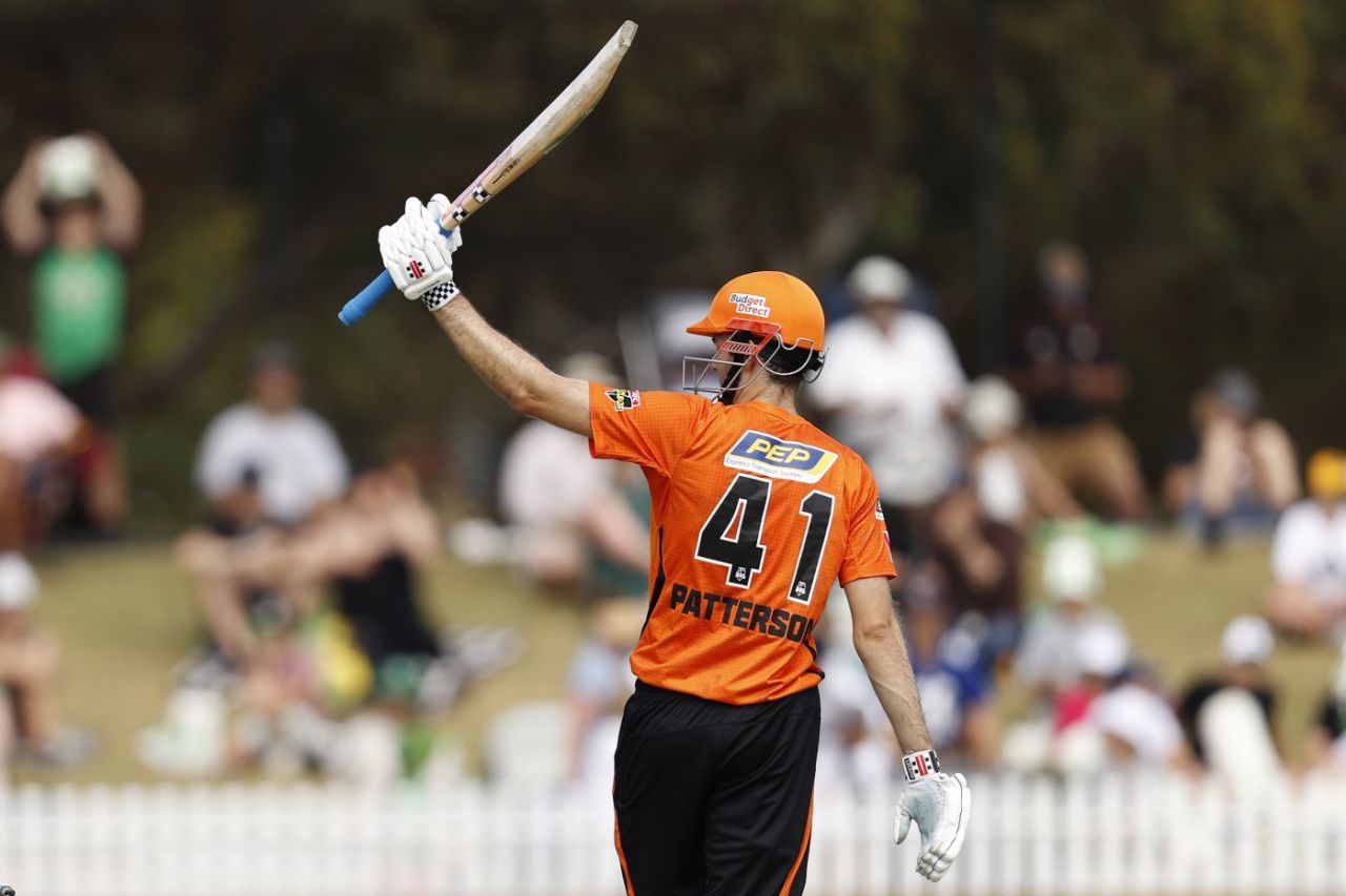 Kurtis Patterson celebrates his third half-century of the BBL, Melbourne Stars vs Perth Scorchers, BBL 2021-22, Melbourne, January 2, 2022