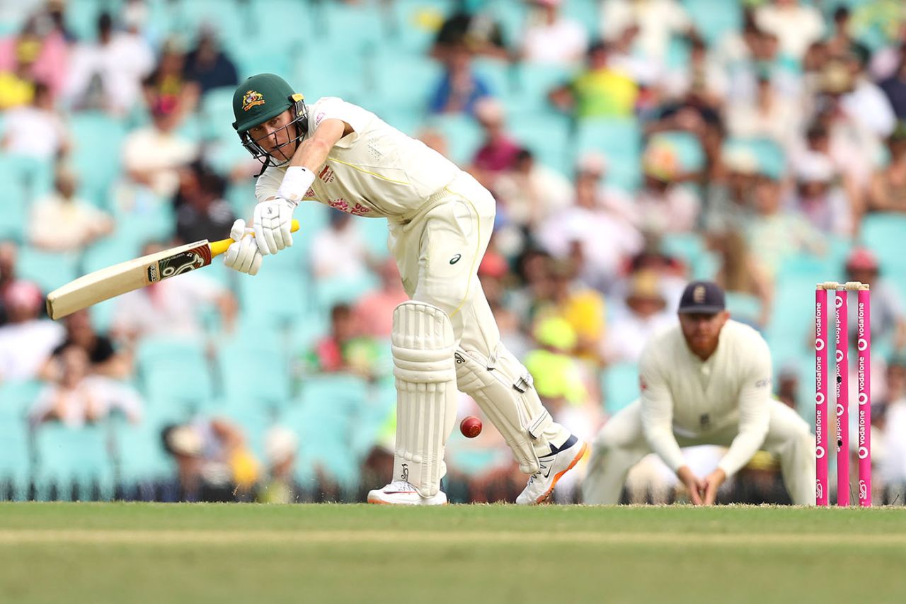 Marnus Labuschagne tucks one off his pads, Australia vs England, Men's Ashes, Sydney Cricket Ground, January 5, 2022
