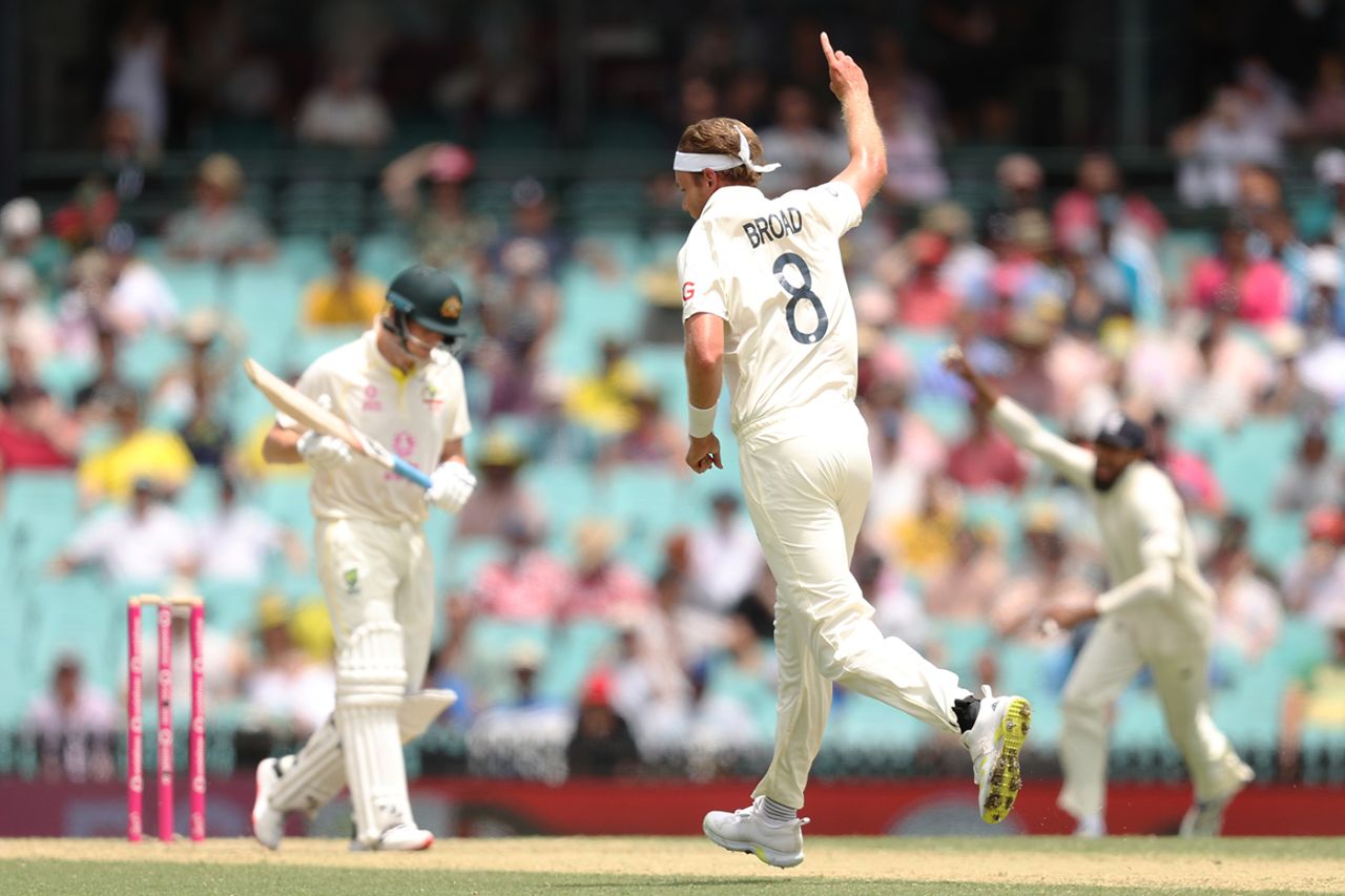 Stuart Broad claimed the wicket of Steven Smith, Australia vs England, Men's Ashes, 4th Test, Day 2, Sydney Cricket Ground, January 6, 2022