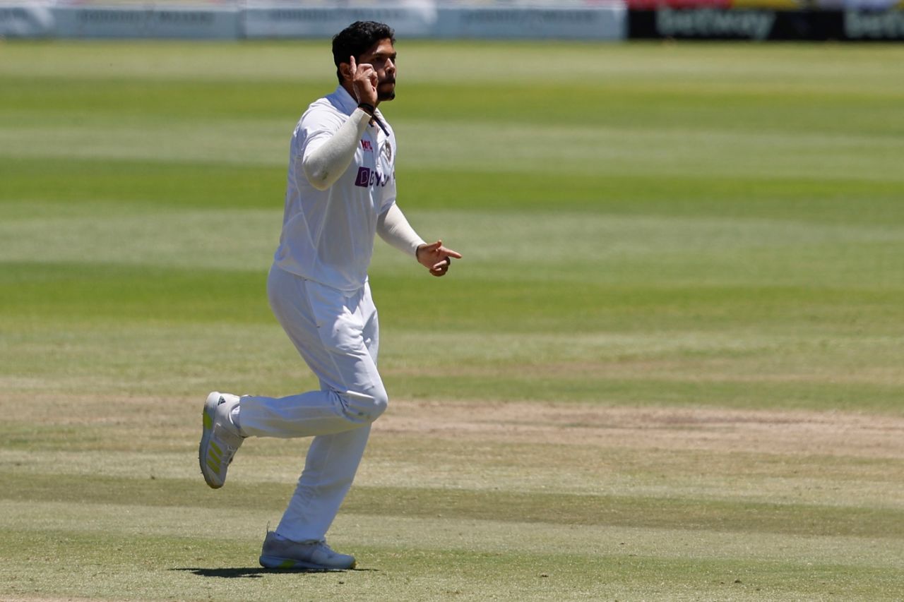 Umesh Yadav celebrates snagging Rassie van der Dussen, South Africa vs India, 3rd Test, Cape Town, 2nd day, January 12, 2022