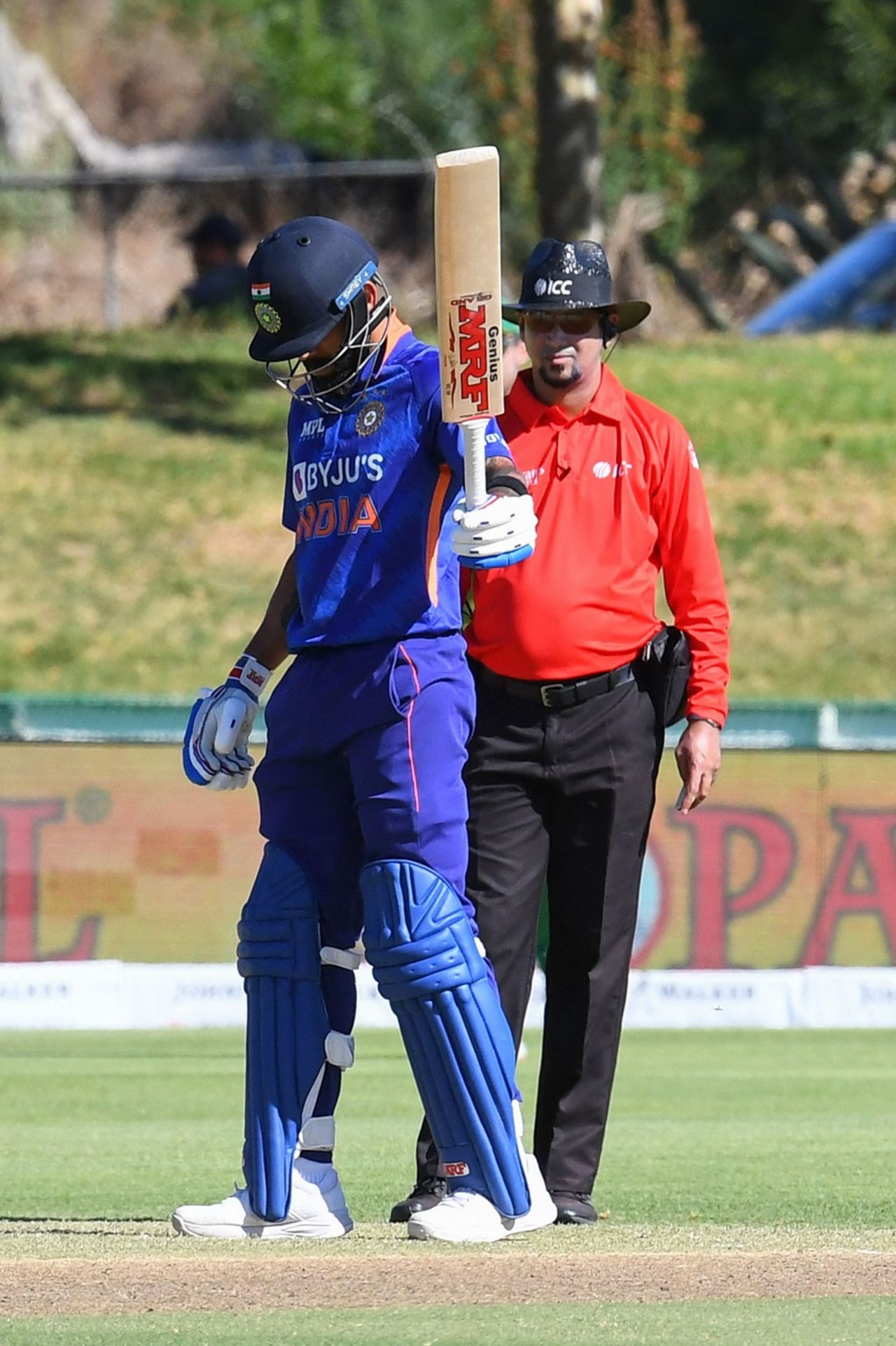 Virat Kohli raises his bat after reaching fifty, South Africa vs India, 1st ODI, Paarl, January 19, 2022
