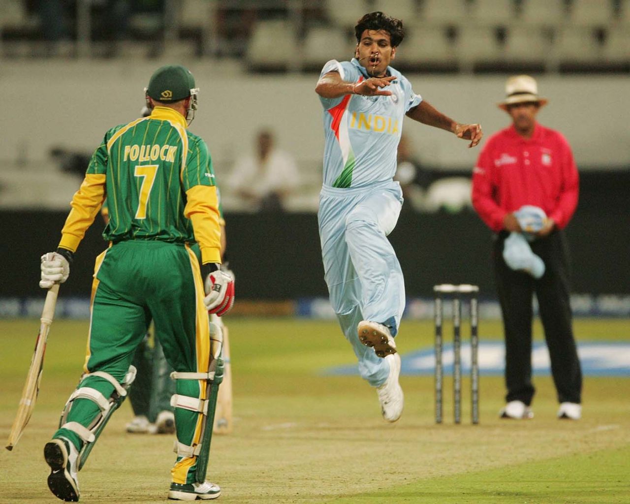 RP Singh is pumped up after dismissing Shaun Pollock, India v South Africa, Group E, ICC World Twenty20, Durban, September 20, 2007