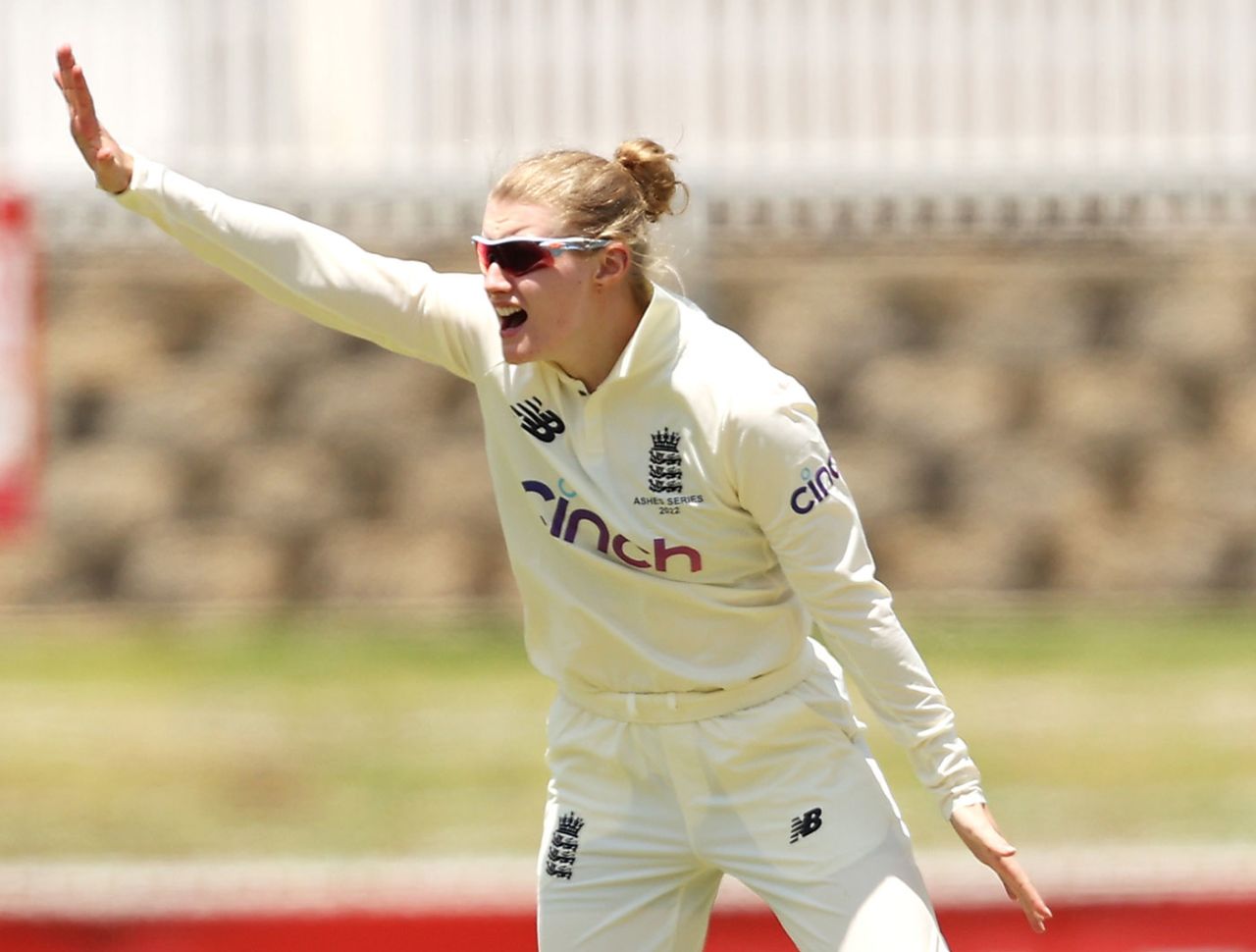 Offspinner Charlie Dean appeals on her Test debut, Australia vs England, Only Test, Women's Ashes, Canberra, January 27, 2022