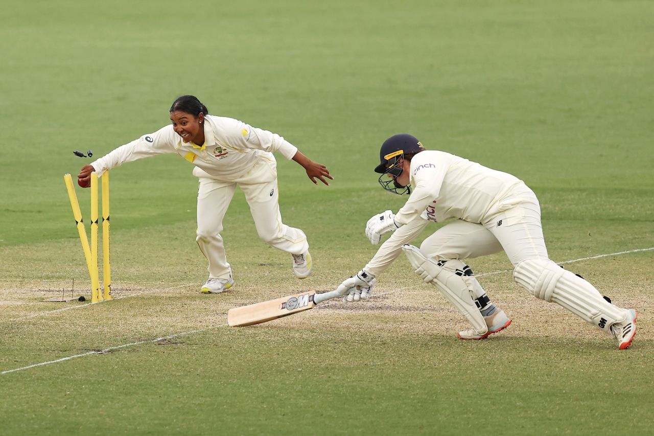 Alana King runs out Anya Shrubsole, Australia vs England, Only Test, Women's Ashes, Canberra, January 30, 2022