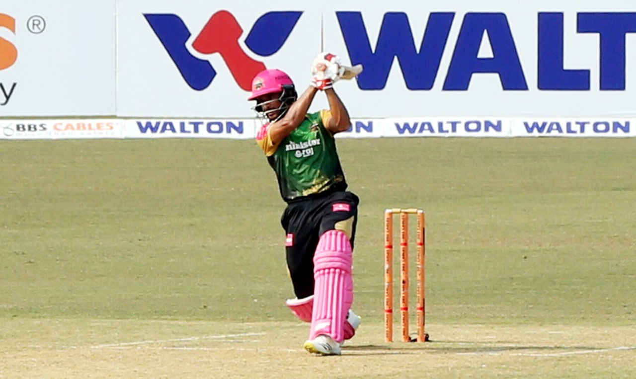 Mahmudullah hits down the ground, Comilla Victorians vs Minister Group Dhaka, BPL 2022, Chattogram, February 1, 2022