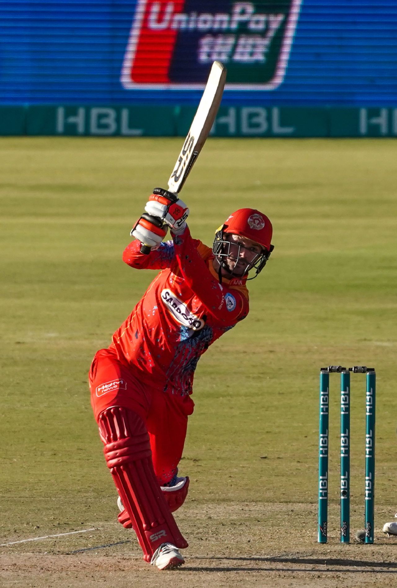 Colin Munro drives down the ground, Islamabad United vs Lahore Qalandars, PSL 2022, Karachi, February 5, 2022