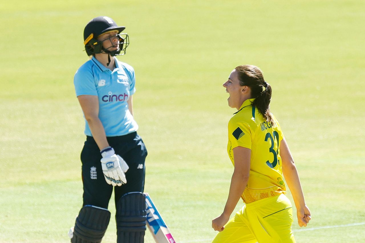 Tahlia McGrath got through Heather Knight with a yorker, Australia vs England, 3rd ODI, Women's Ashes, Melbourne, February 8, 2022