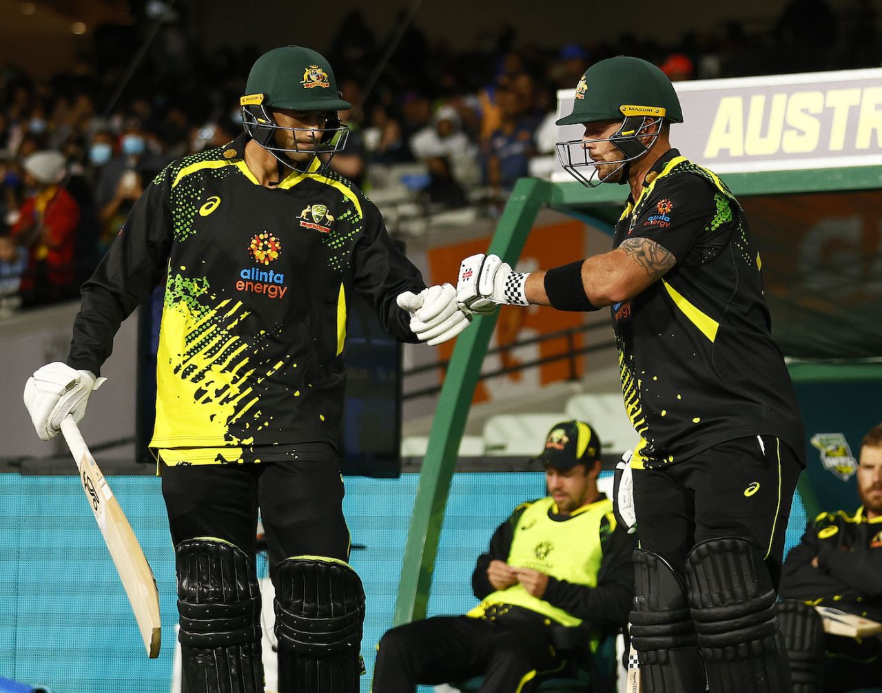 Ashton Agar and Ben McDermott step out to begin Australia's chase, Australia vs Sri Lanka, 4th T20I, Melbourne, February 18, 2022