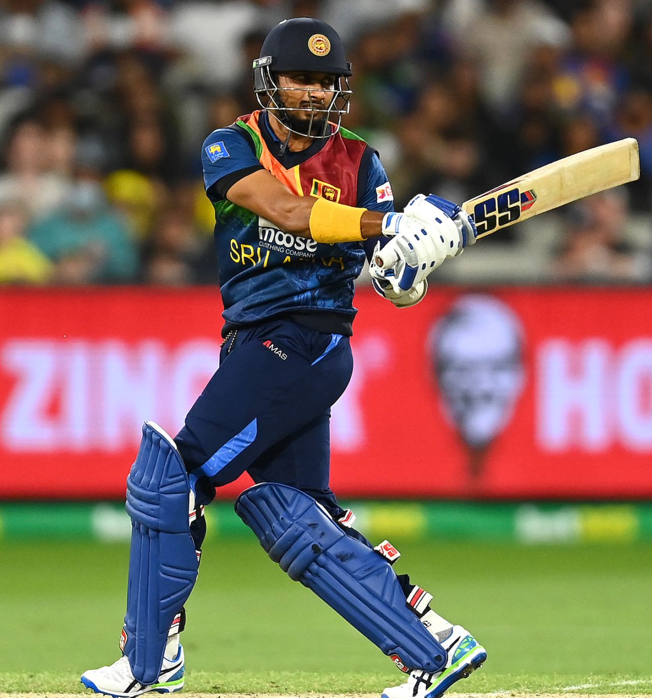 Dasun Shanaka was impressive under pressure during the tense chase, Australia vs Sri Lanka, 5th T20I, Melbourne, February 20, 2022