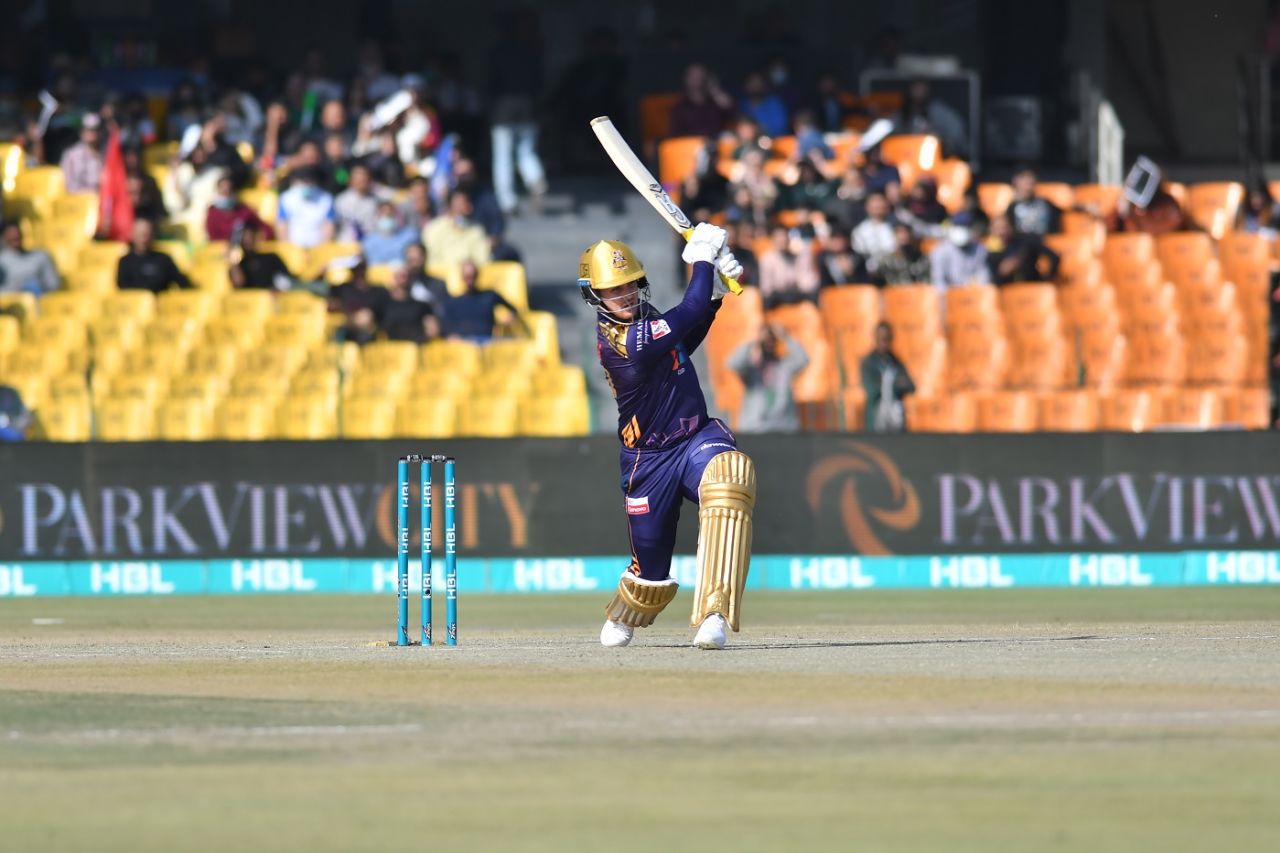 Jason Roy mows one down the ground, Quetta Gladiators vs Karachi Kings, PSL 2022, Lahore, February 20, 2022