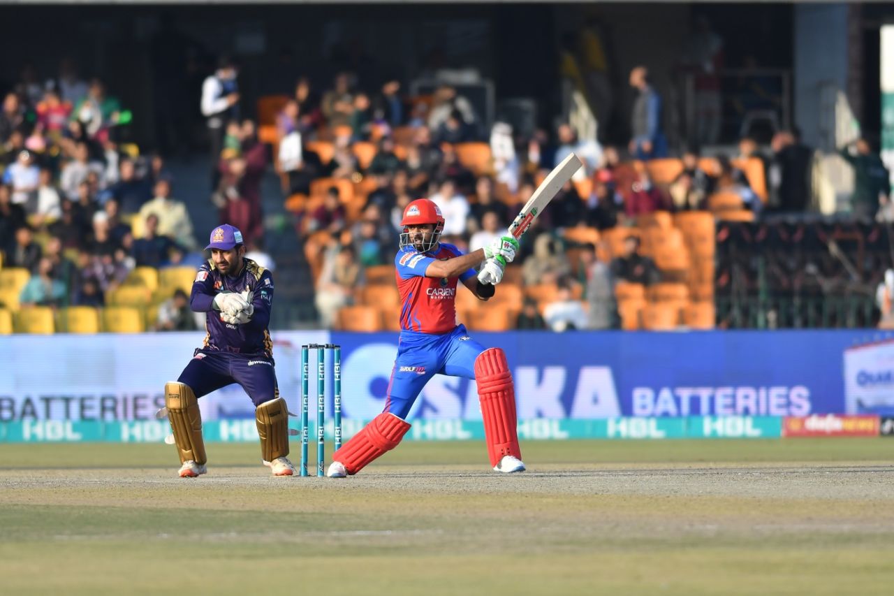 Babar Azam punches one through the off side, Quetta Gladiators vs Karachi Kings, PSL 2022, Lahore, February 20, 2022