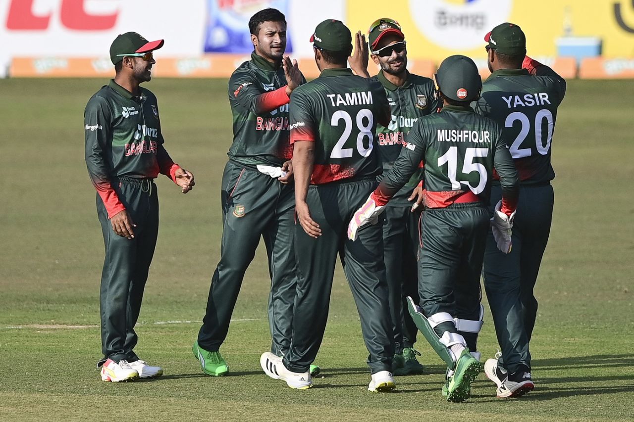 Shakib Al Hasan celebrates after dismissing Azmatullah Omarzai, Bangladesh vs Afghanistan, 2nd ODI, Chattogram, February 25, 2022