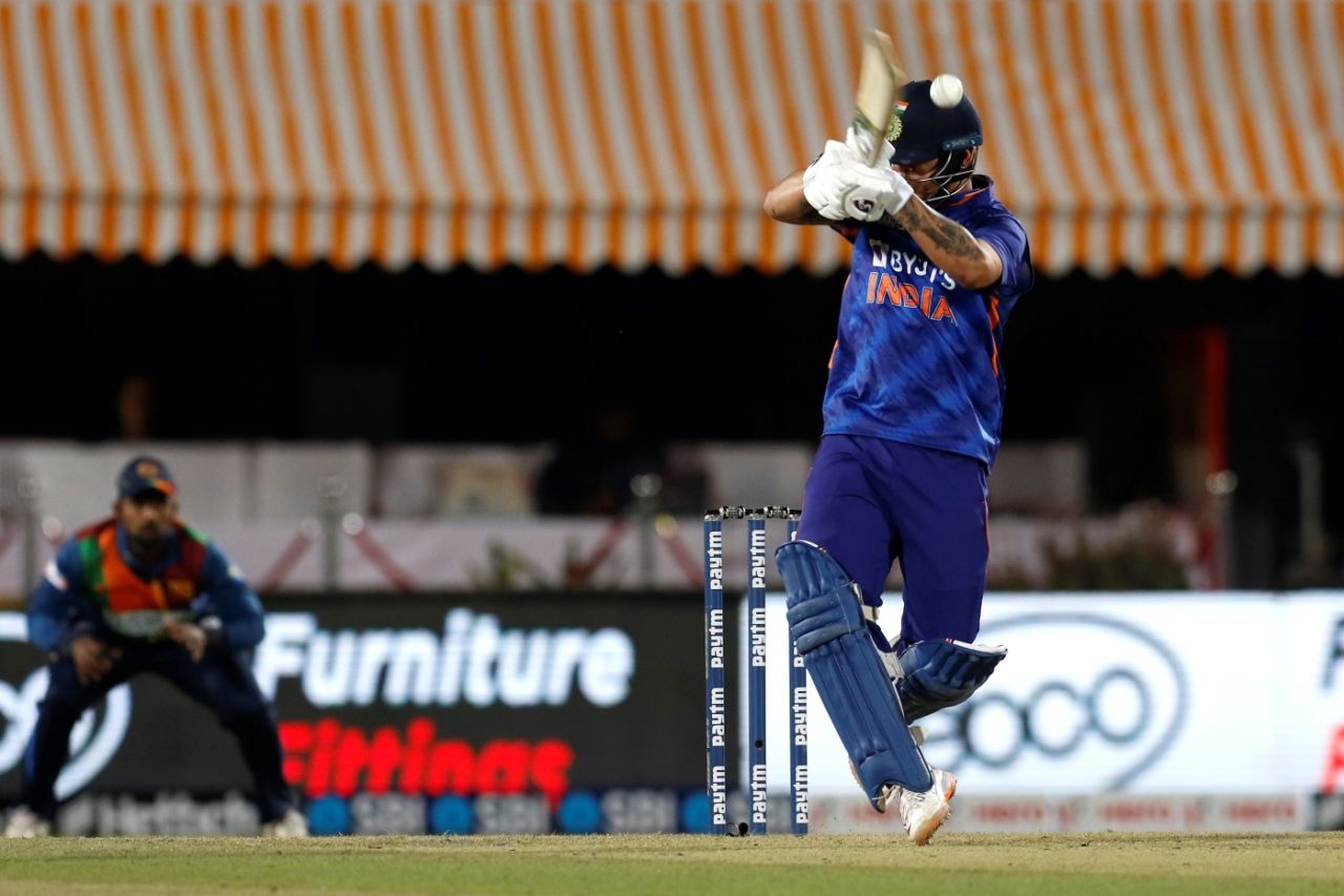 A short ball from Lahiru Kumara struck Ishan Kishan on the helmet, India vs Sri Lanka, 2nd T20I, Dharamsala, February 26, 2022