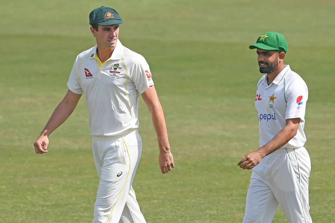 Captains Babar Azam and Pat Cummins arrive to unveil the Test trophy, Rawalpindi, March 2, 2022