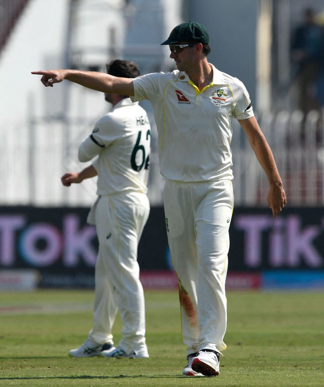 Pat Cummins gets his field right, Pakistan vs Australia, 1st Test, Rawalpindi, 1st day, March 4, 2022