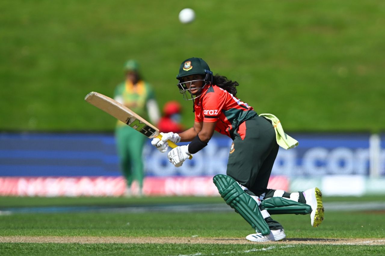 Sharmin Akhter whips one through the on-side, South Africa vs Bangladesh, Women's World Cup 2022, Dunedin, March 5, 2022
