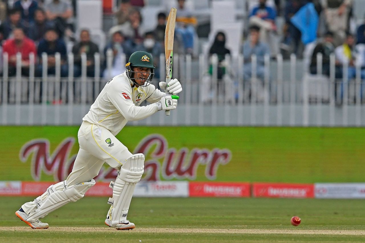 Usman Khawaja had a taste of batting late on day two, Pakistan vs Australia, 1st Test, 1st day, Rawalpindi, March 5, 2022