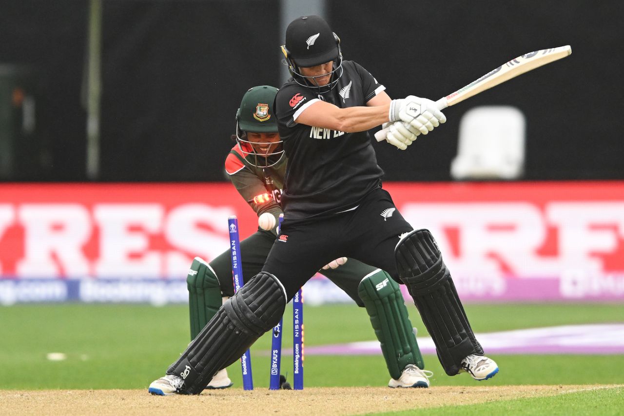 Sophie Devine was bowled by a flat delivery, New Zealand vs Bangladesh, Women's World Cup 2022, Dunedin, March 7, 2022