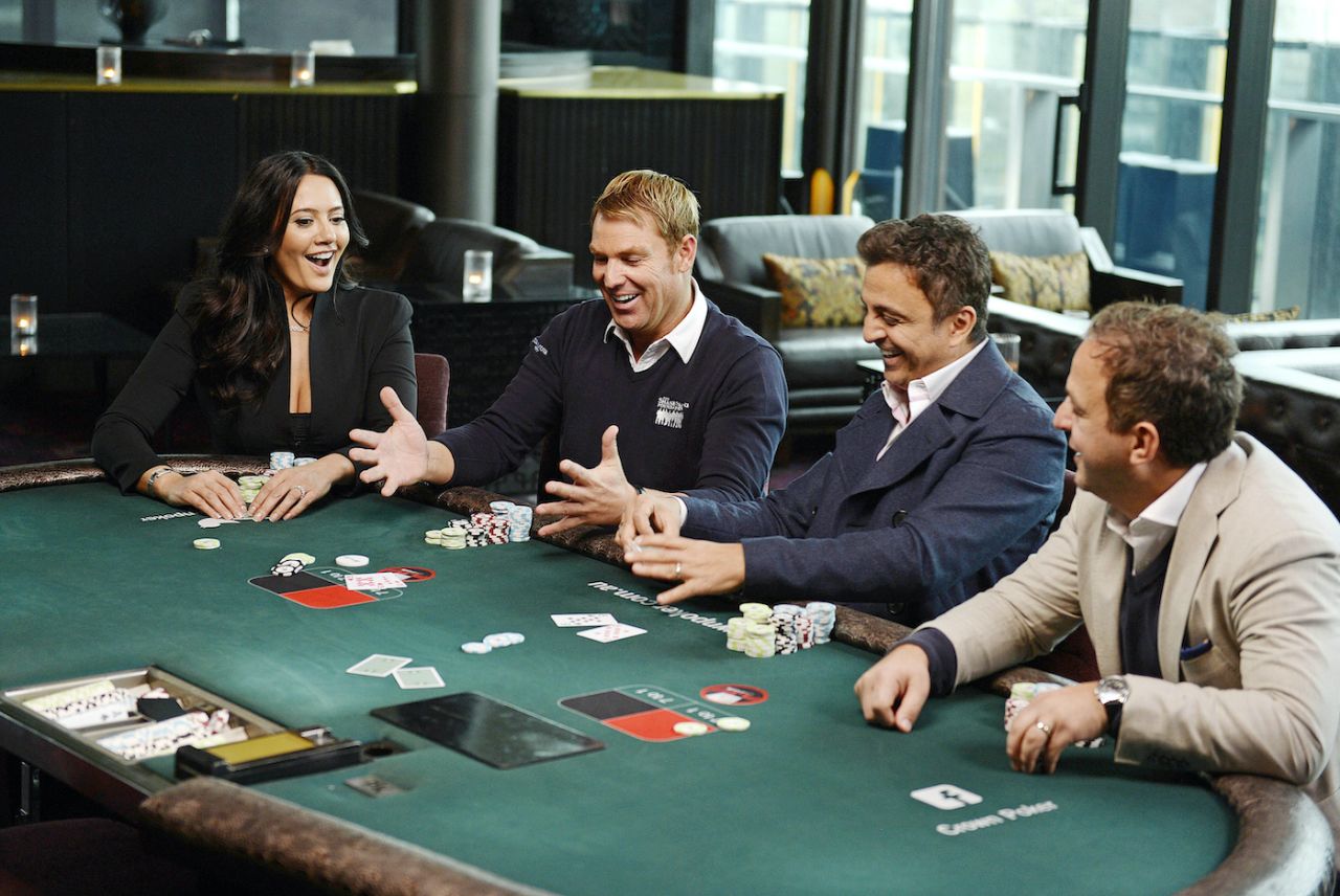 Shane Warne plays poker on The Real Housewives of Melbourne, Feb 21, 2014