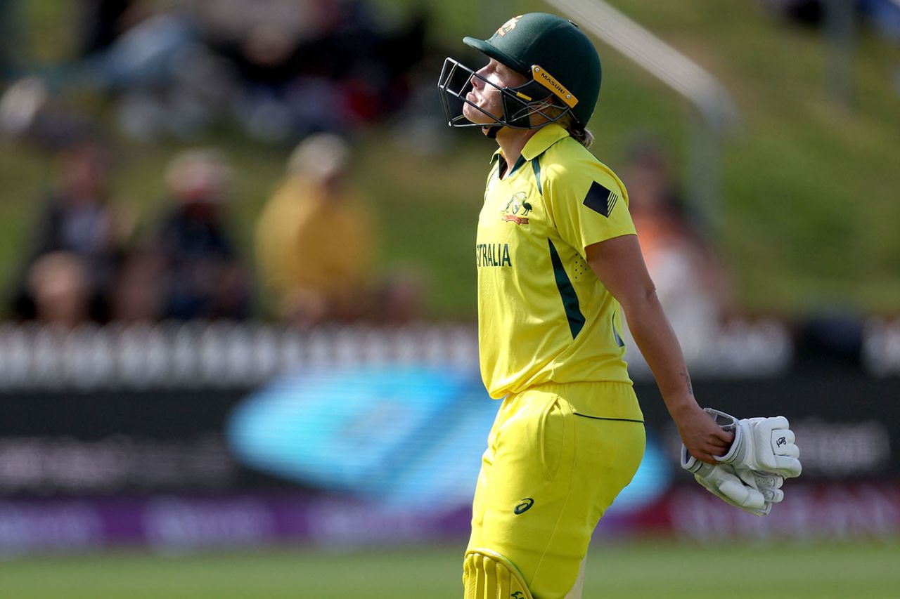 Alyssa Healy walks from the field after her dismissal, New Zealand vs Australia, ICC Women's World Cup 2022, Wellington, March 13, 2022
