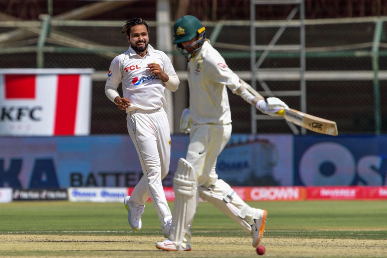 Faheem Ashraf dismissed Nathan Lyon, Pakistan vs Australia, 2nd Test, Karachi, March 13, 2022