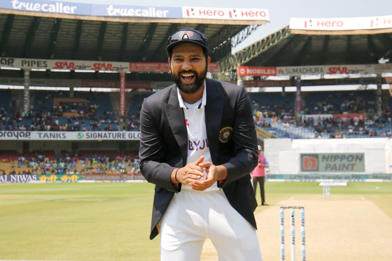 Rohit Sharma bursts into laughter, India vs Sri Lanka, 2nd Test, Bengaluru, 1st day, March 12, 2022