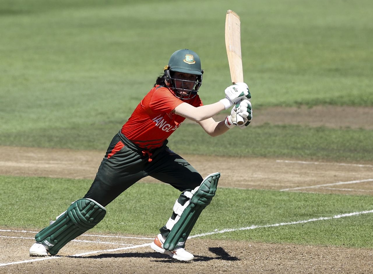 Nigar Sultana pushes one through off during her 46-run knock, Pakistan vs Bangladesh, Women's World Cup 2022, Hamilton, March 14, 2022