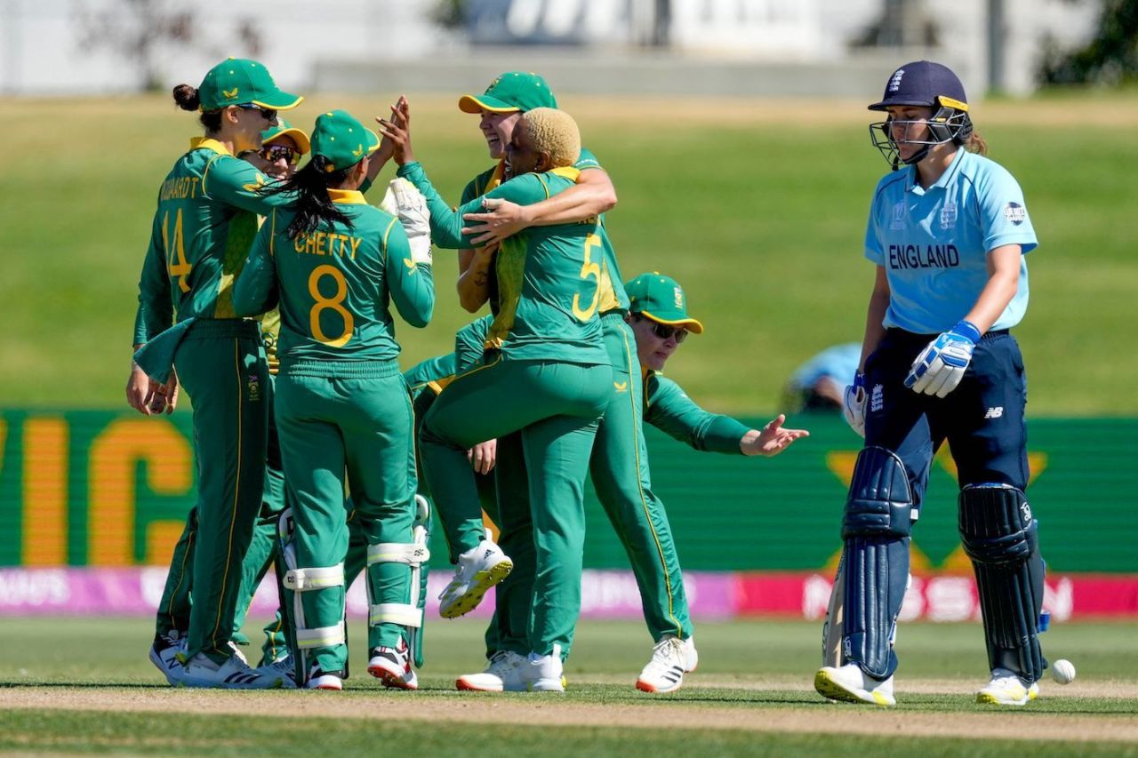 Nat Sciver walks off the field after a bizzare dismissal, England vs South Africa, Women's World Cup 2022, Mount Maunganui, March 14, 2022