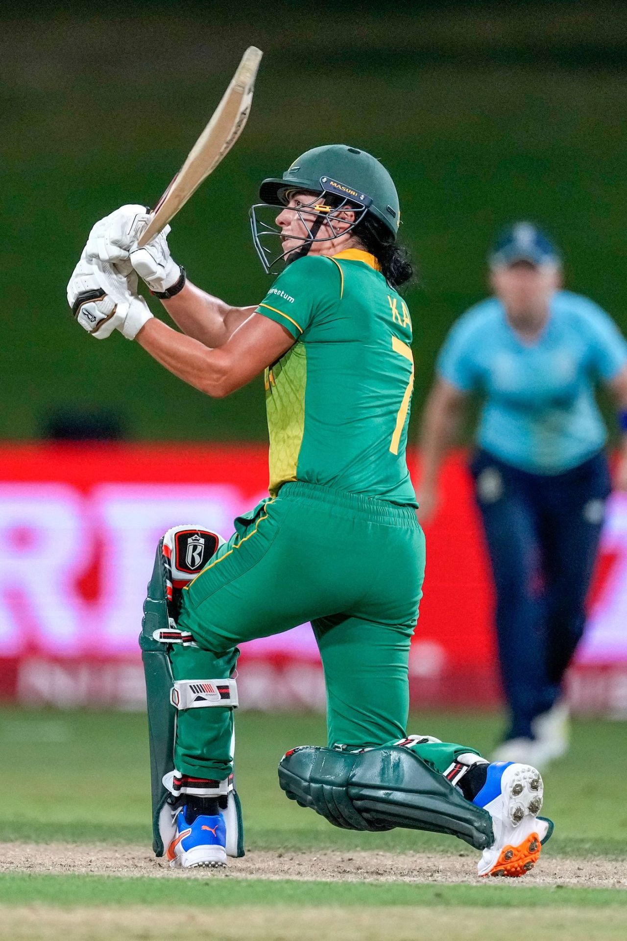 Marizanne Kapp hit three fours and a six in her innings, England vs South Africa, Women's World Cup 2022, Mount Maunganui, March 14, 2022