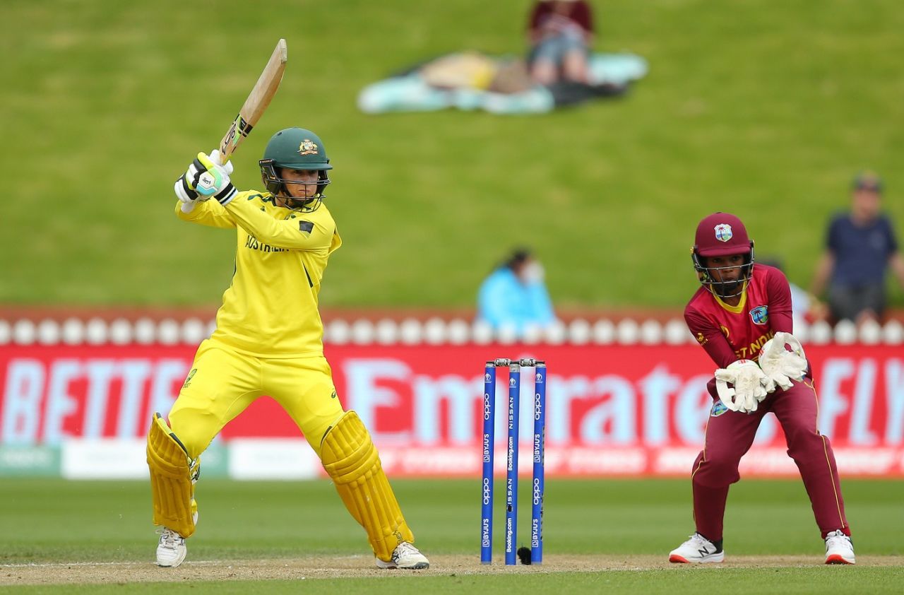 Rachel Haynes punches one off the backfoot, Australia vs West Indies, Women's World Cup 2022, Wellington, March 15, 2022