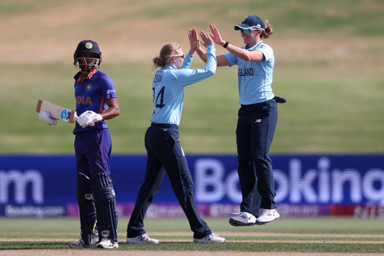 Charlie Dean and Kate Cross celebrate as Pooja Vastrakar looks on, England vs India, Women's World Cup 2022, Mount Maunganui, March 16, 2022