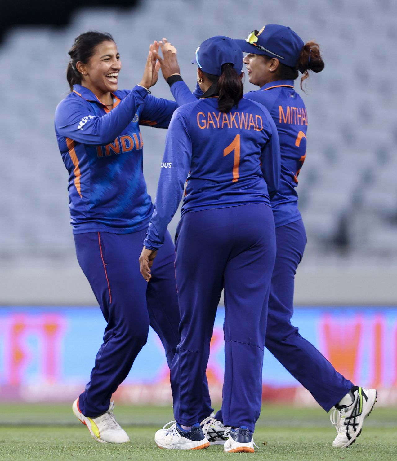 Sneh Rana celebrates with Mithali Raj and Rajeshwari Gayakwad after sending back Alyssa Healy, Australia vs India, Women's World Cup 2022, Auckland, March 19, 2022