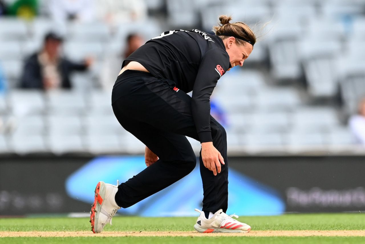 Lea Tahuhu hurt her left hamstring, New Zealand vs England, Women's World Cup 2022, Auckland, March 20, 2022