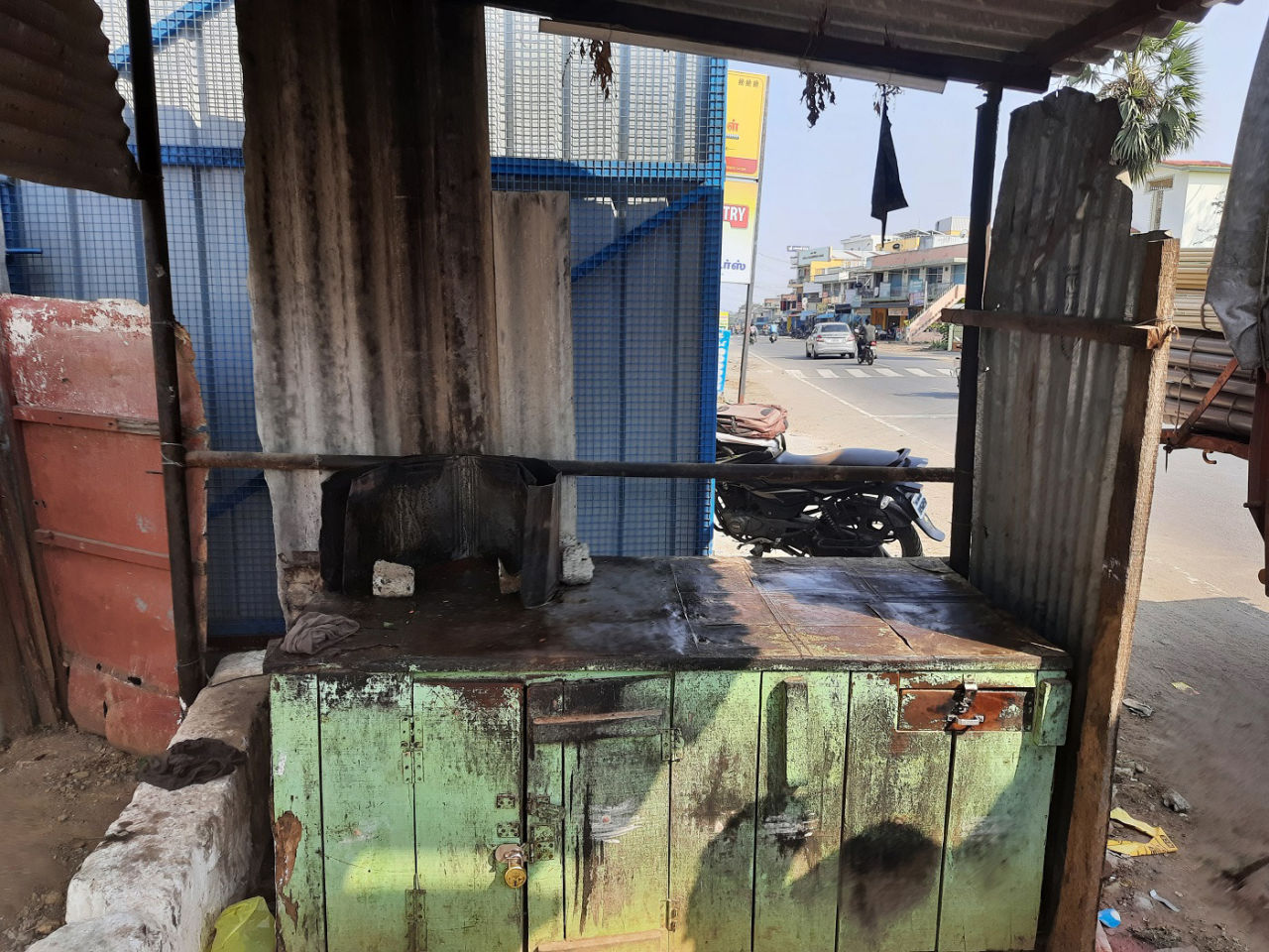 The chicken pakoda stall that T Natarajan's mother ran in Chinnappampatti