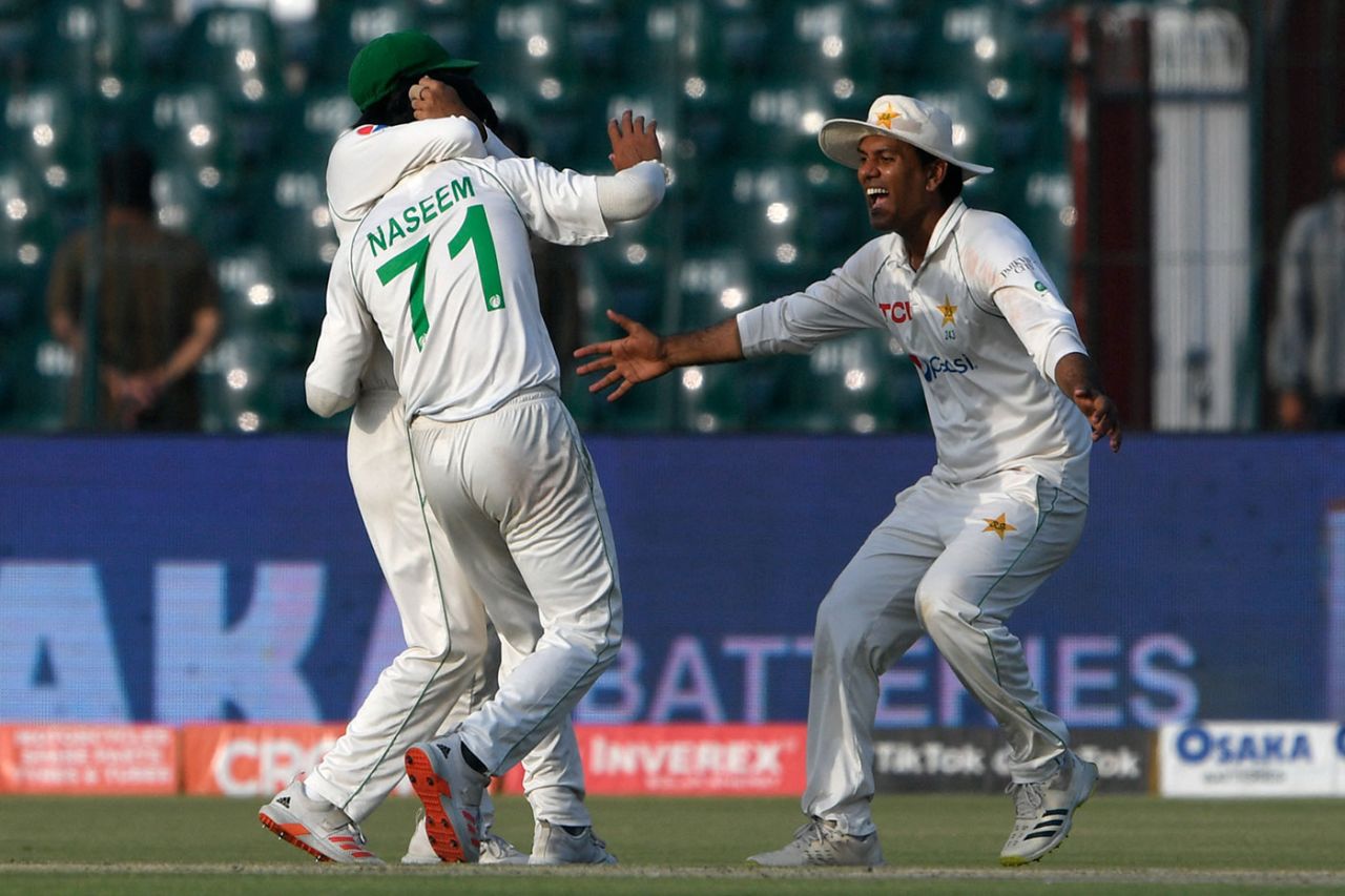 Naseem Shah struck with the old ball, Pakistan vs Australia, 3rd Test, Lahore, 1st day, March 21, 2022