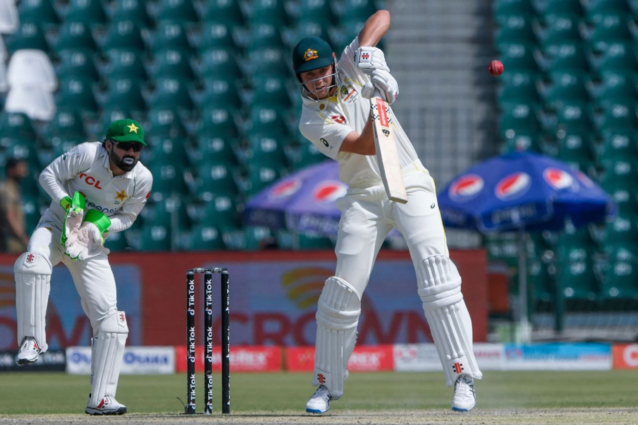Cameron Green offers the full face of the bat, Pakistan vs Australia, 3rd Test, Lahore, 2nd day, March 22, 2022