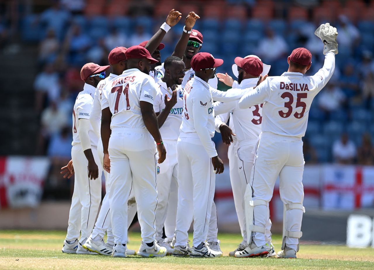 Kemar Roach removed Alex Lees after lunch, West Indies vs England, 3rd Test, Grenada, 1st day, March 24, 2022