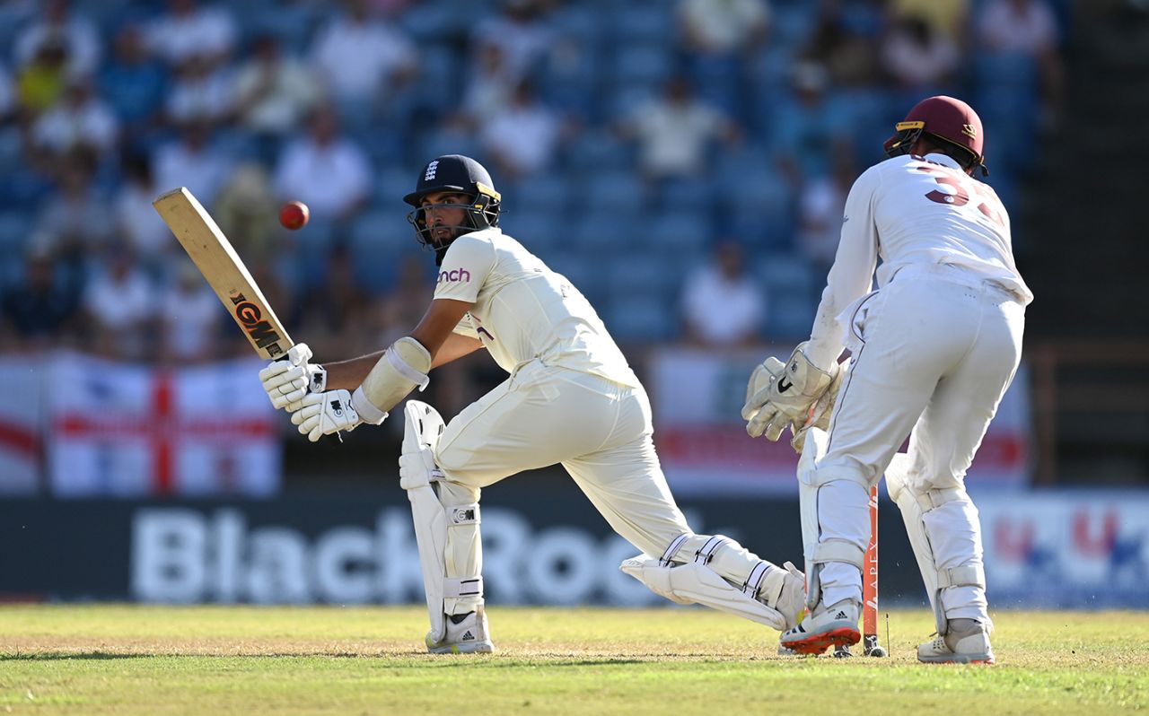 Saqib Mahmood produced unexpected resistance from No. 11, West Indies vs England, 3rd Test, Grenada, 1st day, March 24, 2022