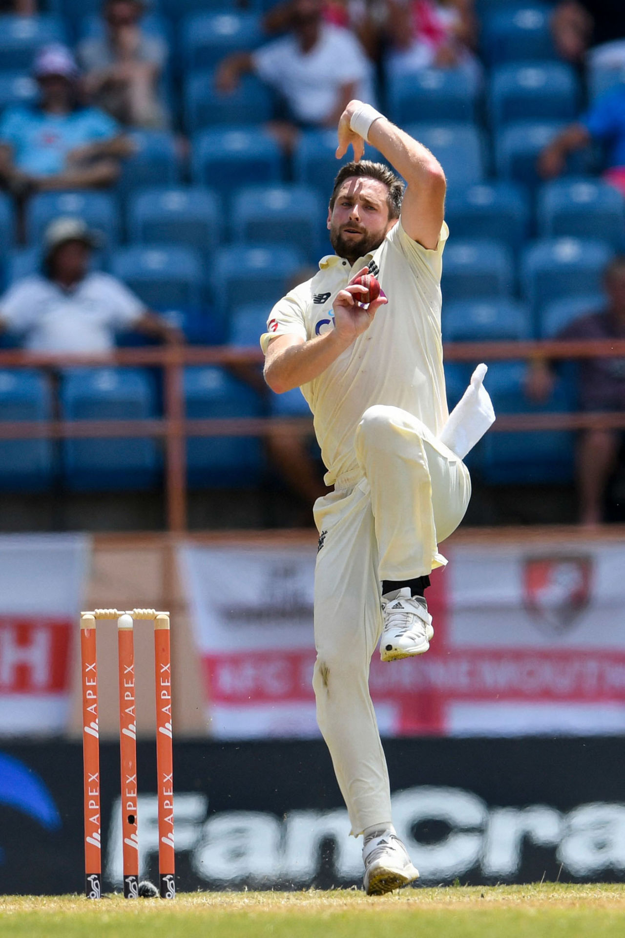 Chris Woakes hits his delivery stride, West Indies vs England, 3rd Test, Grenada, 2nd day, March 25, 2022