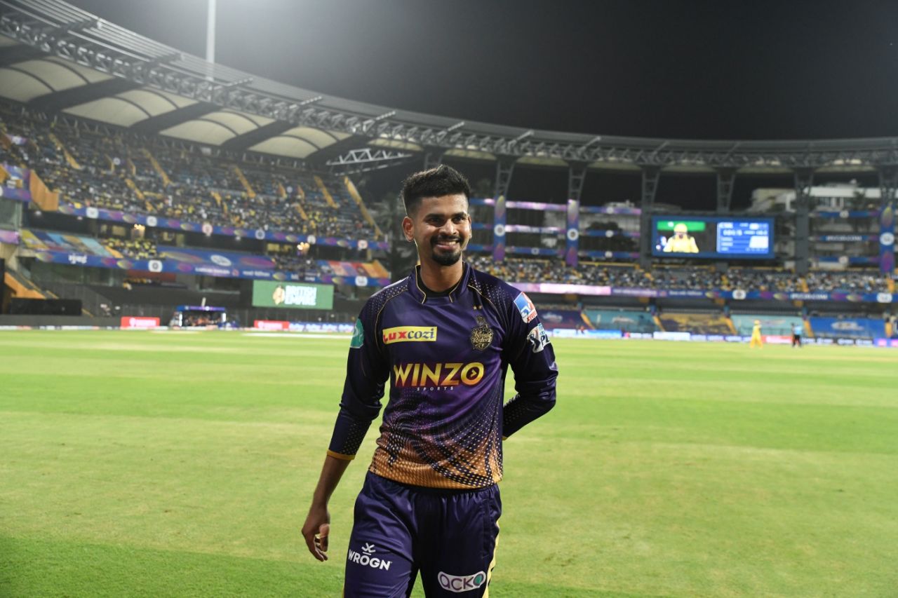 Shreyas Iyer is all smiles in his first game as Kolkata Knight Riders captain, Chennai Super Kings vs Kolkata Knight Riders, IPL 2022, Mumbai, March 26, 2022