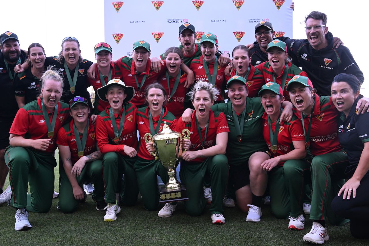 Tasmania celebrate their WNCL title, Tasmania vs South Australia, WNCL final, Hobart, March 27, 2022