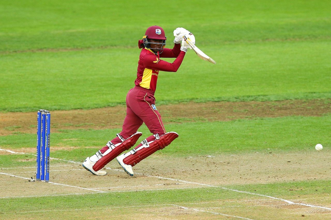 Stafanie Taylor punches one on the off side, Australia vs West Indies, 2022 Women's ODI World Cup, 1st semi-final, Wellington, March 30, 2022