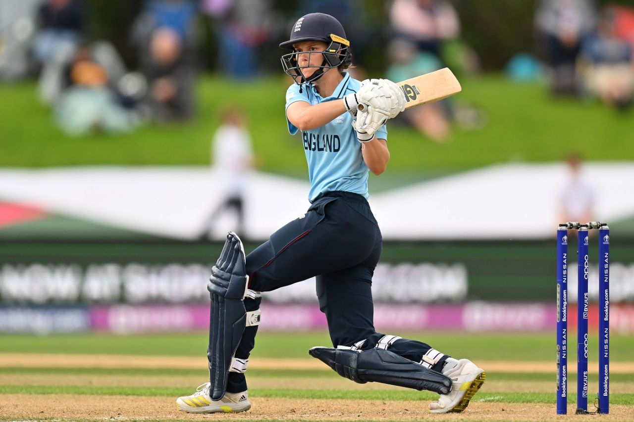 Amy Jones got off the blocks pretty quickly, South Africa vs England, Women's World Cup 2022, 2nd semi-final, March 31, 2022
